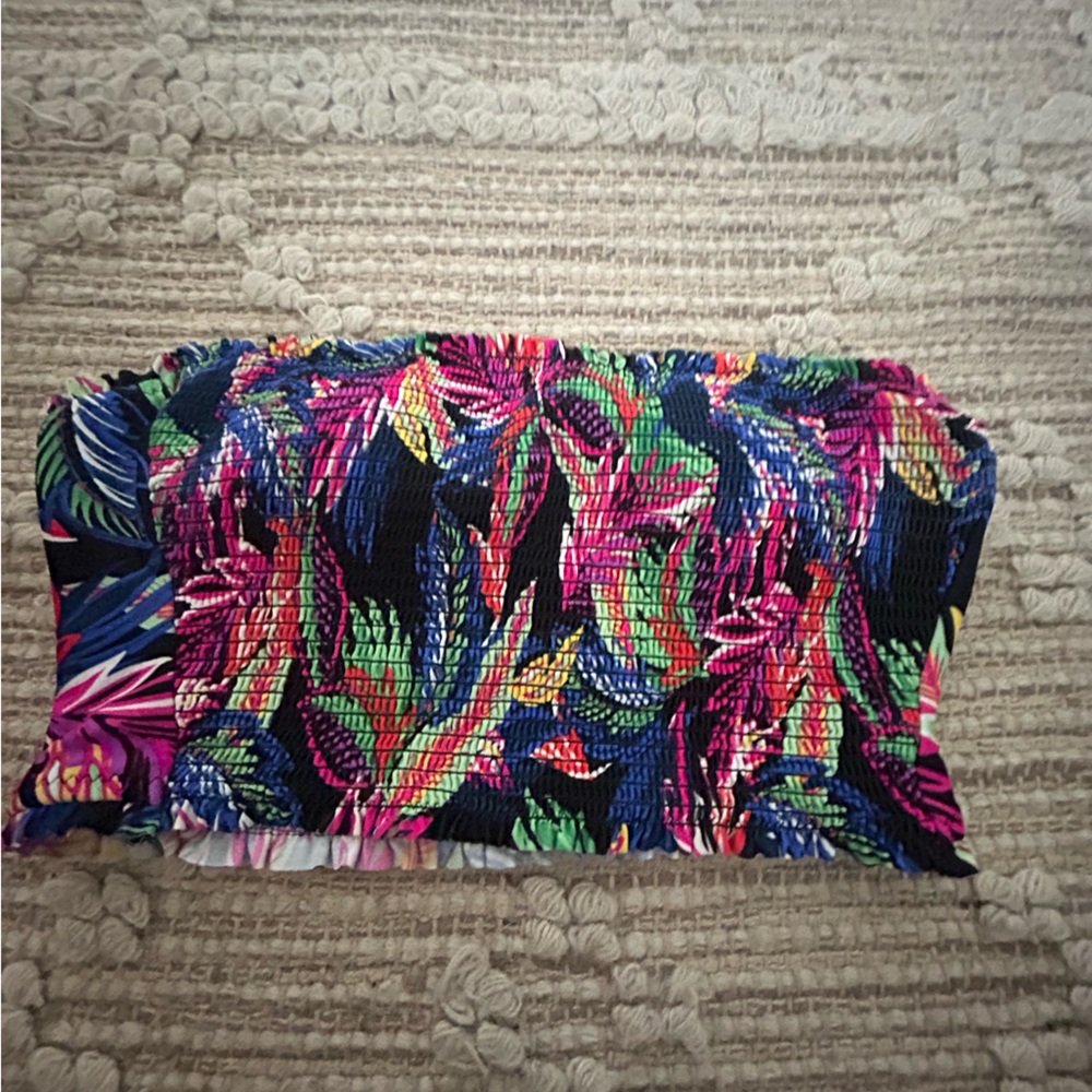 Bandeau bikini top